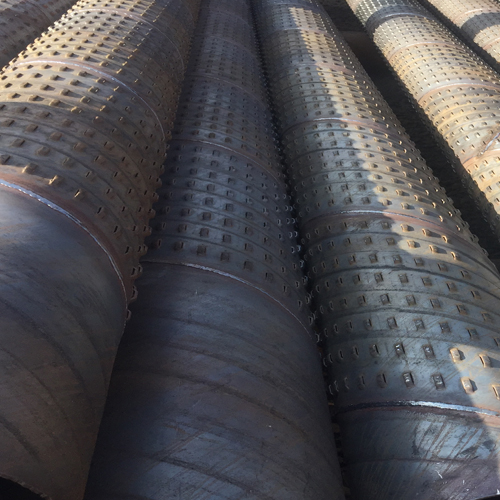 思茅孔式滤水管的材质选择